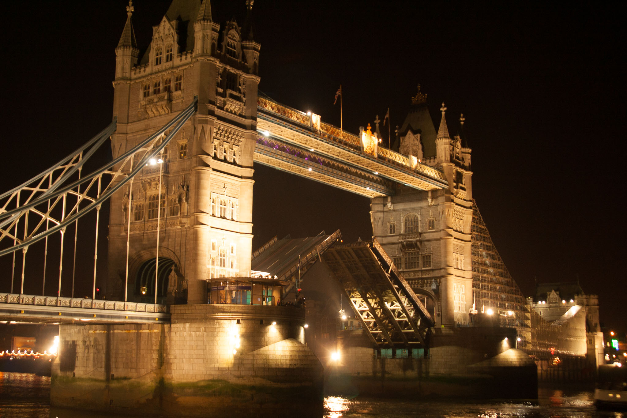 1012-NightPhotowalkTowerbridge-0008.jpg